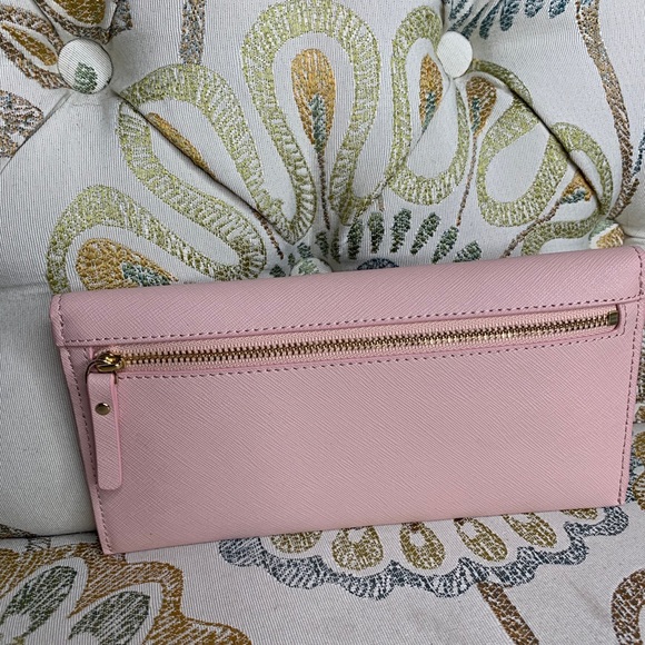 New! Kate Spade Heart Embellished Leather Wallet - Picture 2 of 6